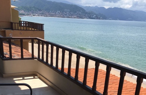 Puerto Vallarta Condo | Los Tules Mexican Resort
