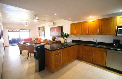 South Hotel Zone Resort | Los Tules Villas del Sol