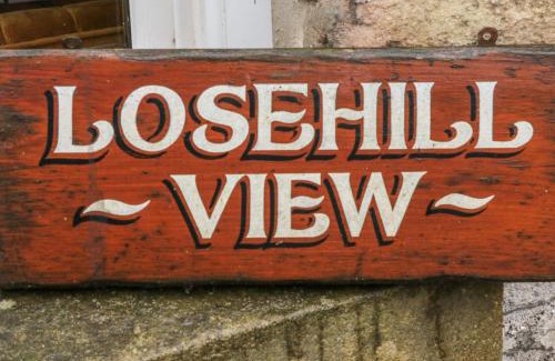 Castleton House | Losehill View