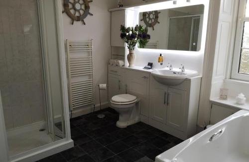 Lossiemouth Bed & Breakfast | Lossiemouth House