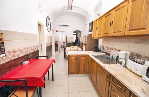 Fuseta House | Lost Bread -AL (Official Local Accommodation)