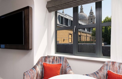 The City of London Hotel | Lost Property St. Paul's London, Curio Collection By Hilton