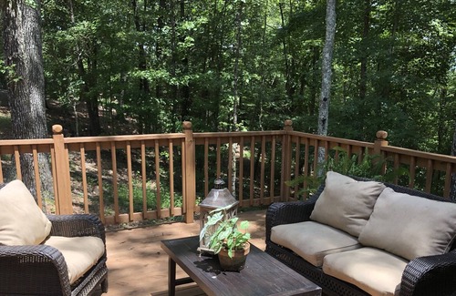Oxford House | Lost Texans Cottage in the woods