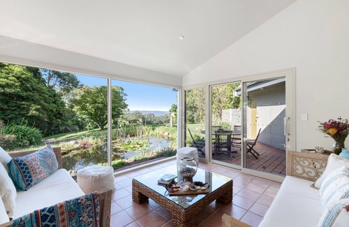 Bellawongarah House | Lothlorien - Mystical retreat on top of Berry Mountain