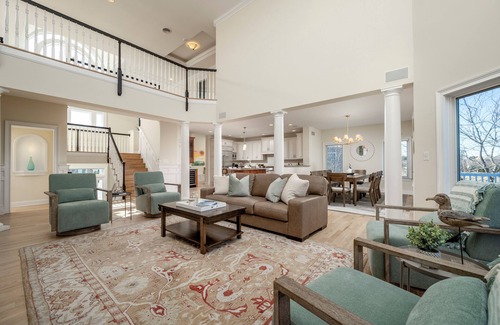 Long Neck House | Lots of living space in this single family home in The Peninsula