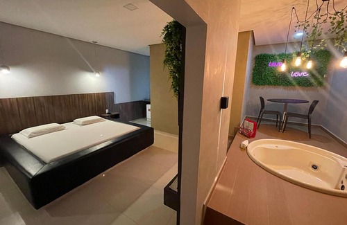 Northeast Region Hotel | Lotu's Motel