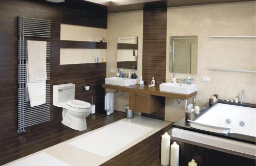 Sheikh Zayed City Boat Rental | Lotus Blue Botique Hotel