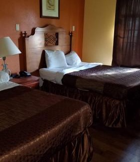 Ontario Hotel | Lotus by Hotel Inn