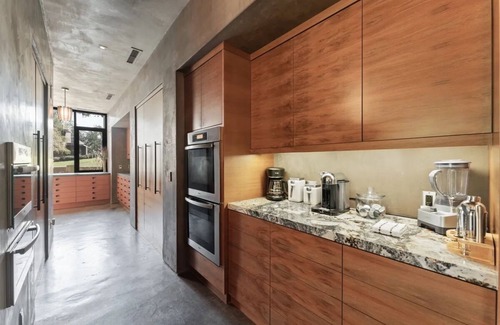 Yosemite Forks House | Lotus Falls Estate - Privacy, Luxury, and Full of Amenities.