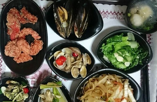 Nangan Bed & Breakfast | Lotus Garden Homestay