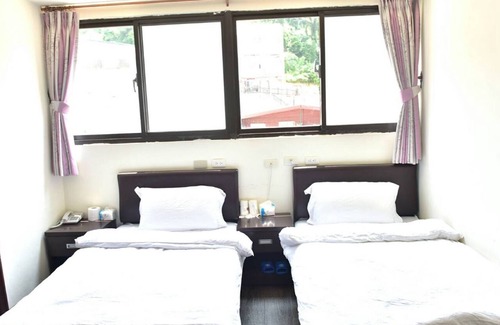 Nangan Bed & Breakfast | Lotus Garden Homestay