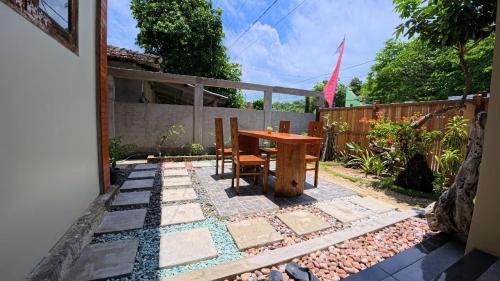 Karimunjava House | Lotus Homestay