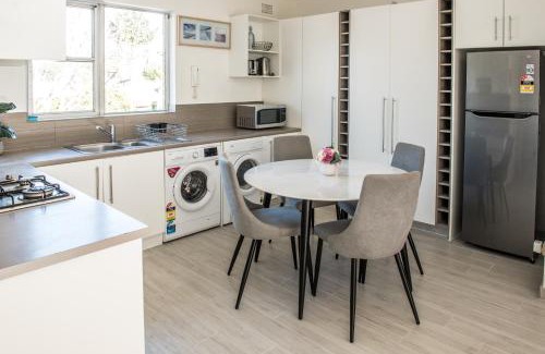 Manly Apartment | Lotus Stay Manly - Apartment 29G