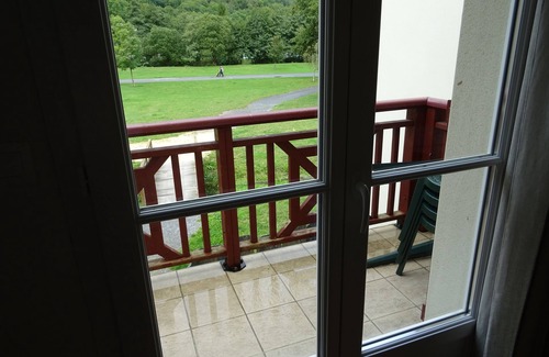 Peyragudes Apartment | LOUDENVIELLE cosy apartment 150m from cable car.