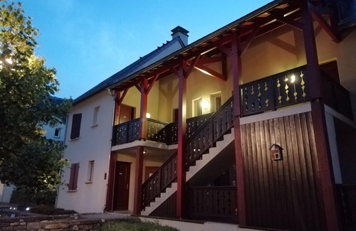 Peyragudes Apartment | LOUDENVIELLE cosy apartment 150m from cable car.
