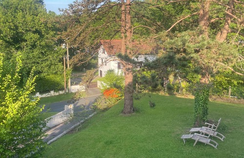 Ahetze House | Loue Maison 4 Chambres Doubles, Jardin Arboré Et Piscine à 5 min de Guthary