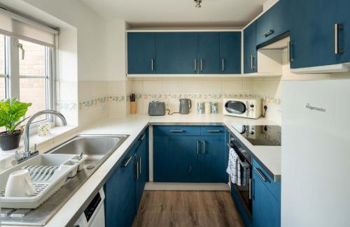 Loughton Apartment | Loughton Hideaway: Cozy 1BD Near Tube & Nature