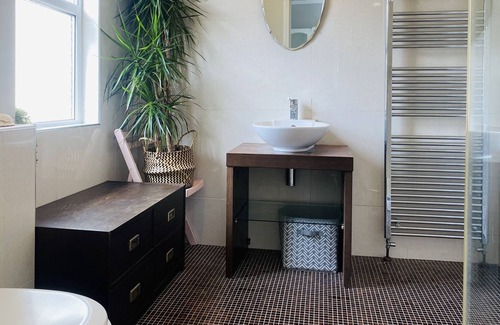 Bangor House | Loughview