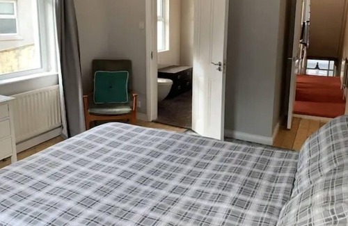 Bangor House | Loughview