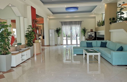 Rhodes Town Villa | Louis Luxury Villa