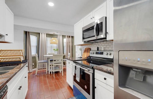 Phoenix Hill House | Louisville Central Oasis