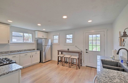 Highlands House | Louisville Gem w/Yard, Walk to Bars + Dining