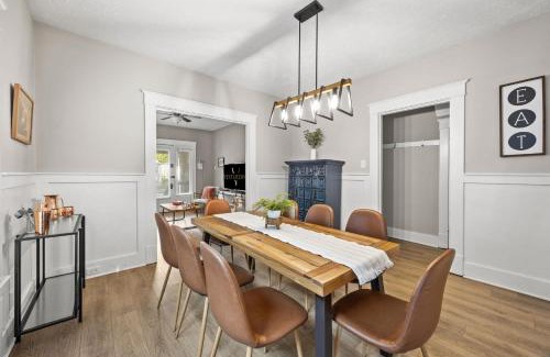 Saint Joseph House | Louisville Haven With BBQ Fire Pit & Private Yard
