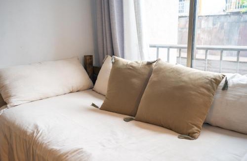 Lastarria Apartment | Lounge Lastarria - Wifi, 2 beds, Equiped Kitchen
