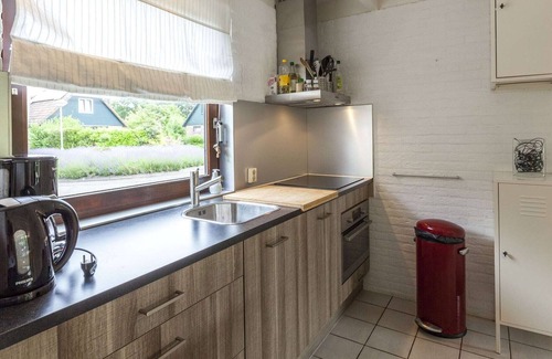 Wolphaartsdijk House | Lovely holiday home in Wolphaartsdijk close to the lake