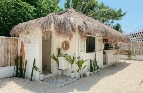 Gili Trawangan Hotel | Love Coconut Bungalow