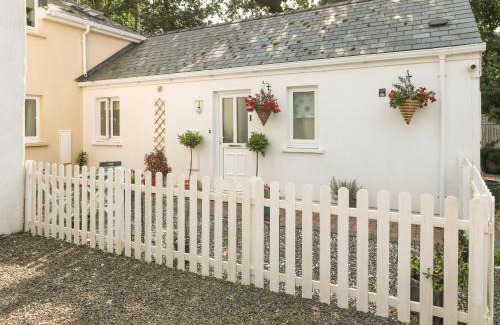 St. Florence House | Love Cottage