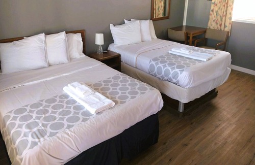 Shoshoni Hotel | Love Hotels Desert Inn & RV by OYO at Boysen Wind River WY