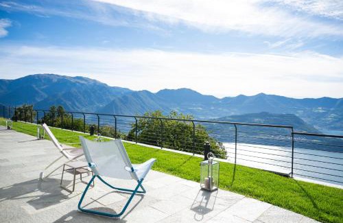 Tavernola Villa | Love Italy Homes - Villa Sebino