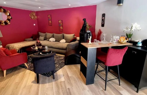 Feigeres Apartment | Love room jo