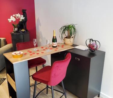 Feigeres Apartment | Love room jo