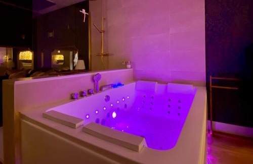 Limoges Hotel | Love Room Plaisir Secret