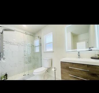 East Los Angeles House | Love to be here