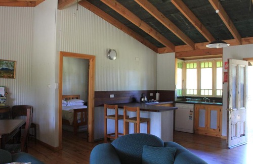 Lovedale House | Lovedale Cottages Hunter Valley