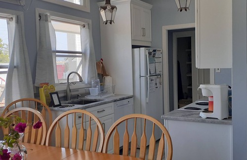 Loveladies House | Loveladies Lagoonfront, 3 BR, sleeps 8, 1.5 bath, Private Beach Parking pass