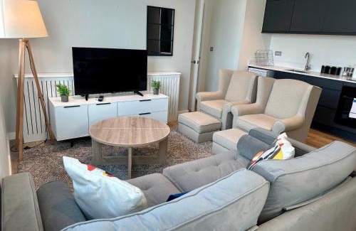 Old Trafford Apartment | Lovely 1 Bed Apartment - Old Trafford