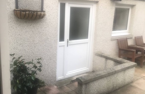 Hopeman Cottage | Lovely 1-bed Cottage in Hopeman