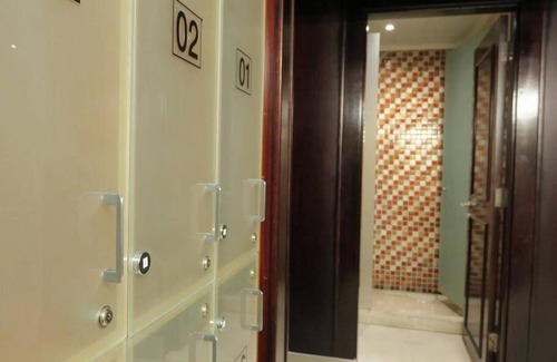 Doha Apartment | Lovely 1 Bed Served Apartment with Pool