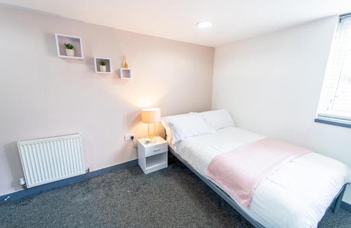Selly Oak Apartment | Lovely 1-Bed Studio in Birmingham