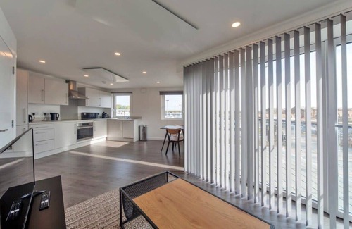 Willesborough Apartment | Lovely 1 Bedroom Apartment in Ashford
