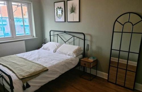 Royston Apartment | Lovely 1 bedroom apartment