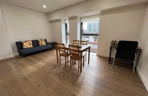 Waterloo Apartment | Lovely 1 Bedroom apt in Waterloo