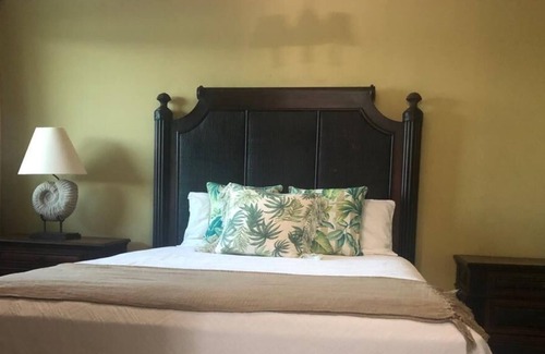 Culebra Villa | Lovely 1-Bedroom Villa w/ Pool & Ocean View