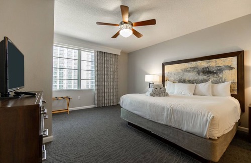 Brush - Stewarts Resort | Lovely 1Bed/1Bath Ocean Walk suite in Daytona Beach, FL!n