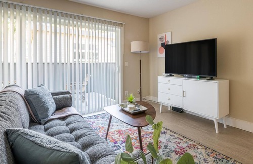 South Sundale Apartment | Lovely 1BR in Fremont, Pool + Pet-Friendly