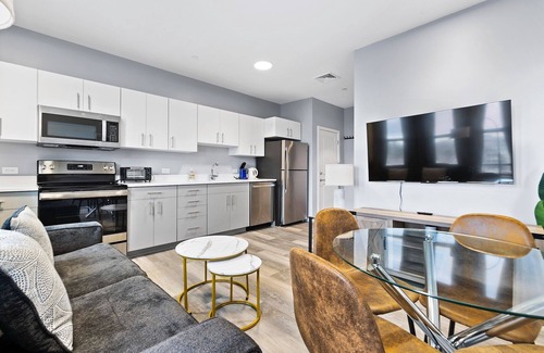 Everett Apartment | Lovely 1BR Near Encore Boston 8015